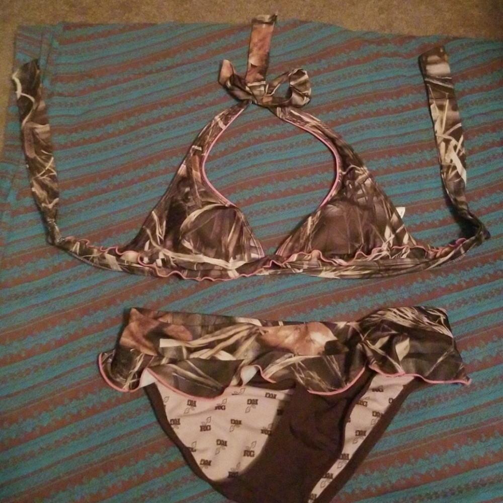 Camo bikini